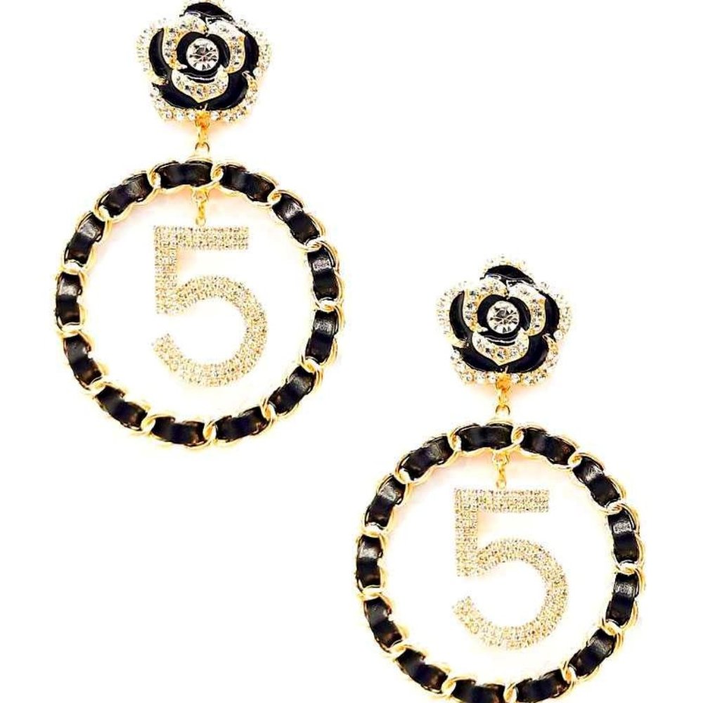 Flower 5 hoop earrings